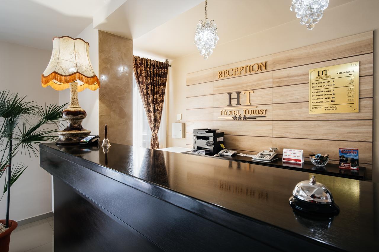 Hotel Turist Фэлтичени Экстерьер фото